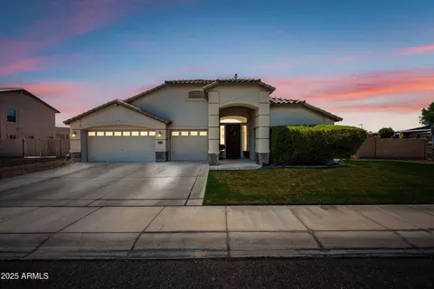 8616 S 46th Ln, Laveen, AZ 85339