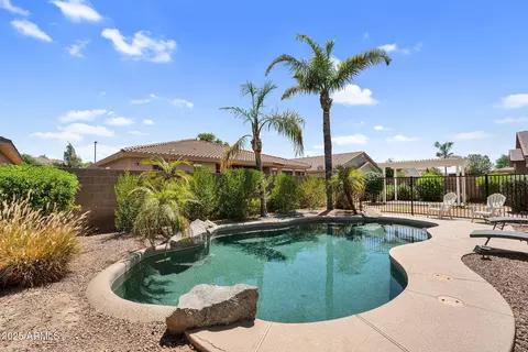 Exterior - 4323 E Reins Rd, Gilbert, AZ 85297 photo 7 of 13