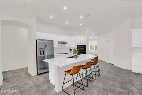 Kitchen - 4323 E Reins Rd, Gilbert, AZ 85297 photo 5 of 5