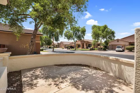 Exterior - 4323 E Reins Rd, Gilbert, AZ 85297 photo 4 of 13