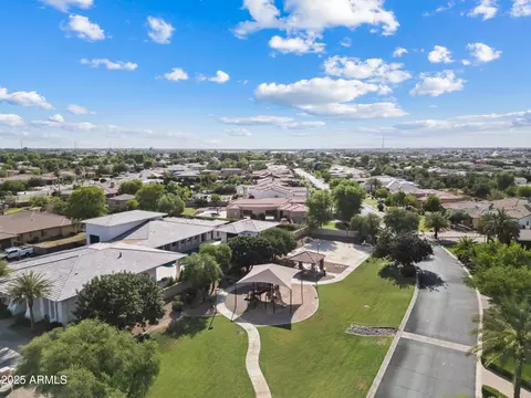 View/Area - 2815 E Arrowhead Trl, Gilbert, AZ 85297 photo 4 of 4