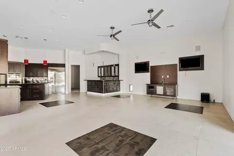 Living - 2815 E Arrowhead Trl, Gilbert, AZ 85297 photo 1 of 5