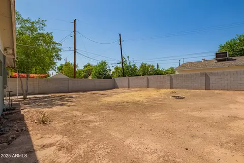 1300 E Meadowbrook Ave, Phoenix, AZ 85014 photo 26