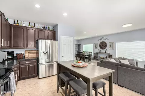 2103 W Carter Rd, Phoenix, AZ 85041 photo 11