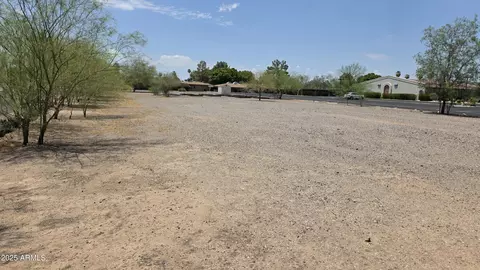 10101 W Coggins Dr #-, Sun City, AZ 85351