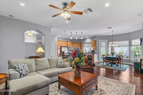 Living - 2715 E Vista Dr, Phoenix, AZ 85032 photo 1 of 2