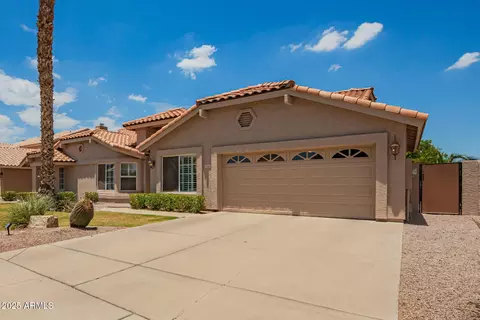 3452 E Granite View Dr, Phoenix, AZ 85044