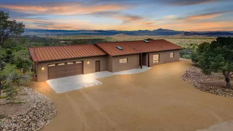 8760 N Yeager Mine Rd, Prescott Valley, AZ 86315