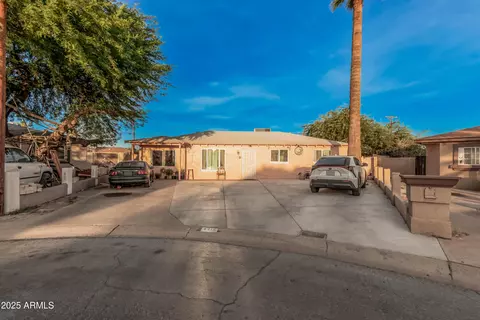 4915 W Montecito Ave, Phoenix, AZ 85031