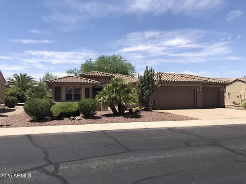 16813 W Oracle Rim Dr, Surprise, AZ 85387