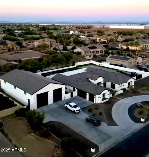 14430 W Desert Cove Rd, Surprise, AZ 85379