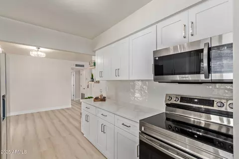 7946 E Lindner Cir, Mesa, AZ 85209 photo 6