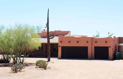 4886 N Wolverine Pass Rd, Apache Junction, AZ 85119