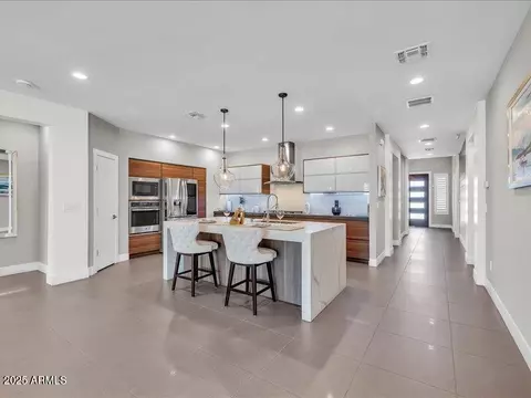 Kitchen - 1010 E Pierson St, Phoenix, AZ 85014 photo 2 of 9
