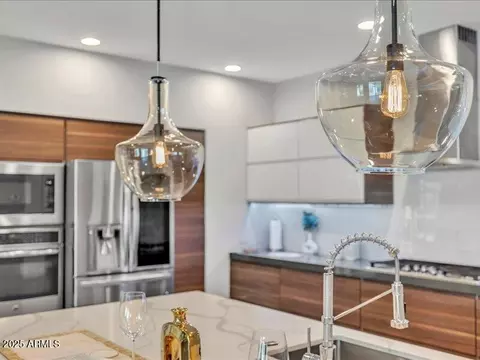 Kitchen - 1010 E Pierson St, Phoenix, AZ 85014 photo 7 of 9