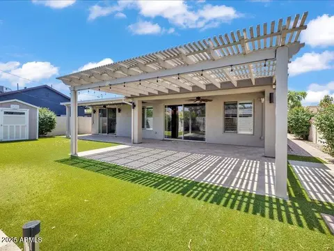 Exterior - 1010 E Pierson St, Phoenix, AZ 85014 photo 1 of 3
