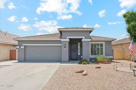 81 E Rock Wren Dr, San Tan Valley, AZ 85143