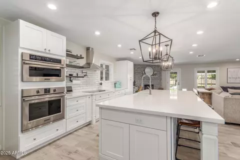 Kitchen - 636 E Mesquite Ave, Gilbert, AZ 85296 photo 2 of 4