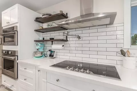 Kitchen - 636 E Mesquite Ave, Gilbert, AZ 85296 photo 4 of 4