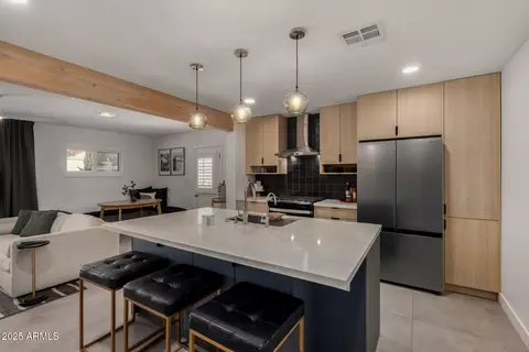 4416 N 18th Pl, Phoenix, AZ 85016 photo 9