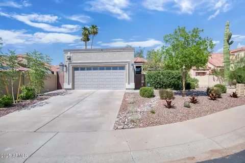 3976 E Graythorn St, Phoenix, AZ 85044
