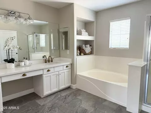 Bath - 4498 E Dublin St, Gilbert, AZ 85295 photo 6 of 8