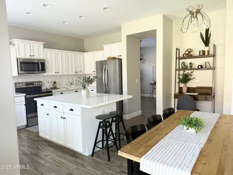 Kitchen - 4498 E Dublin St, Gilbert, AZ 85295 photo 7 of 7