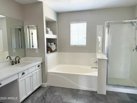 Bath - 4498 E Dublin St, Gilbert, AZ 85295 photo 4 of 8