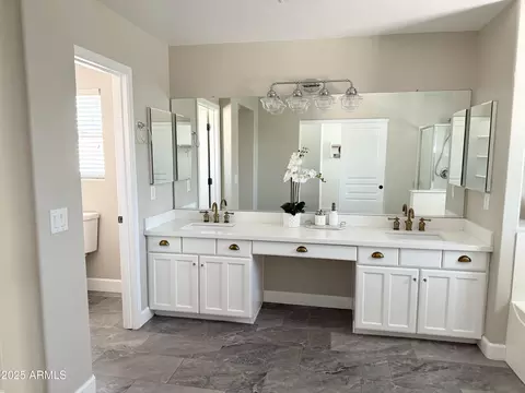 Bath - 4498 E Dublin St, Gilbert, AZ 85295 photo 7 of 8