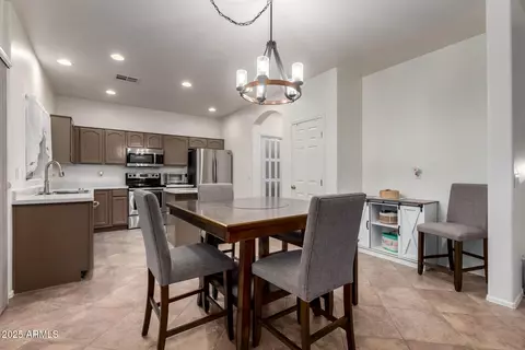 2846 S Rock St, Gilbert, AZ 85295 photo 12