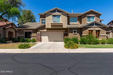 2846 S Rock St, Gilbert, AZ 85295