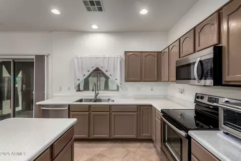 2846 S Rock St, Gilbert, AZ 85295 photo 16