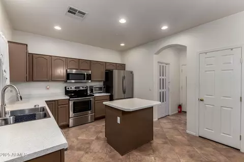 2846 S Rock St, Gilbert, AZ 85295 photo 14