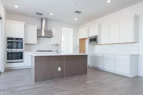 1278 E Prescott St, Gilbert, AZ 85298 photo 2