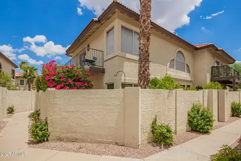 8817 S 51st St #1, Phoenix, AZ 85044
