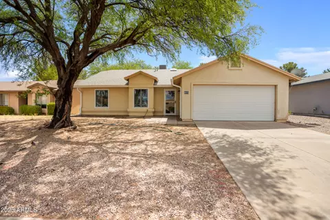 815 Silverwood Dr, Sierra Vista, AZ 85635