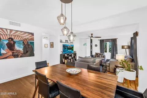 Dining - 717 E Myrtle Ave, Phoenix, AZ 85020 photo 2 of 4