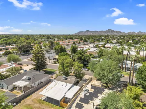 View/Area - 717 E Myrtle Ave, Phoenix, AZ 85020 photo 4 of 6