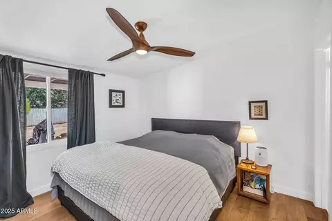Bedroom - 717 E Myrtle Ave, Phoenix, AZ 85020 photo 1 of 3