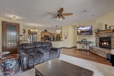 Living - 906 E Wade Cir, Payson, AZ 85541 photo 3 of 4