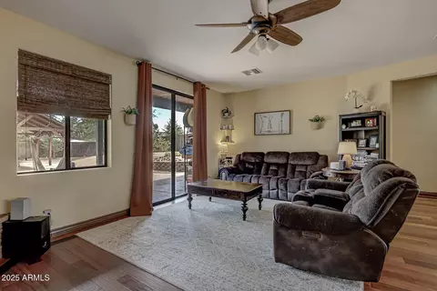 Living - 906 E Wade Cir, Payson, AZ 85541 photo 1 of 4