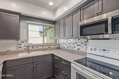 1250 E Bethany Home Rd #4, Phoenix, AZ 85014 photo 7