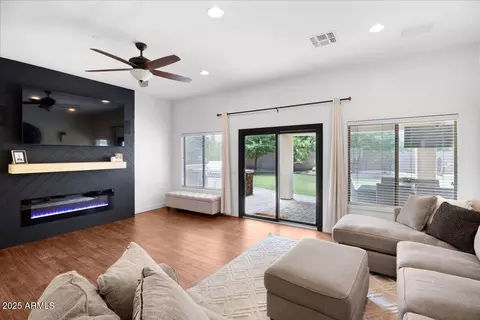 2499 Erie Ct, Gilbert, AZ 85295 photo 9