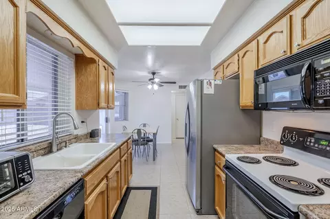 Kitchen - 8202 E Naranja Ave, Mesa, AZ 85209 photo 6 of 6
