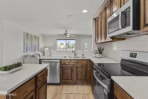14412 N 35th Pl, Phoenix, AZ 85032 photo 7