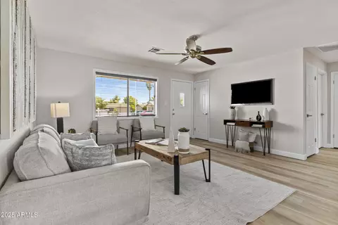14412 N 35th Pl, Phoenix, AZ 85032 photo 4