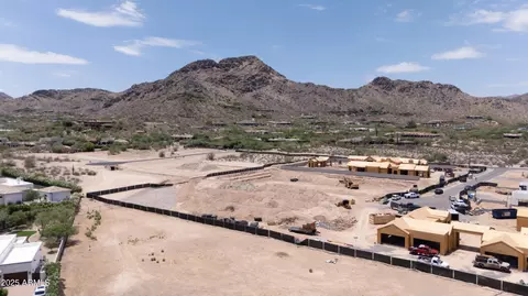 6139 E Maverick Rd #4, Paradise Valley, AZ 85253