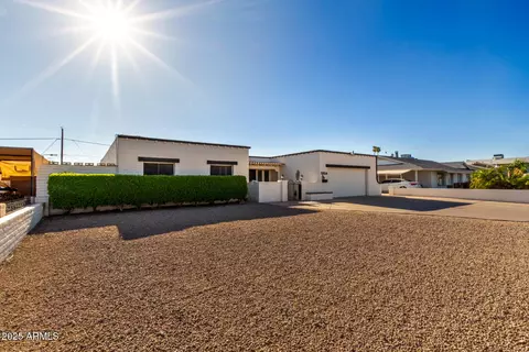 Exterior - 5654 N 39th Ave, Phoenix, AZ 85019 photo 1 of 3