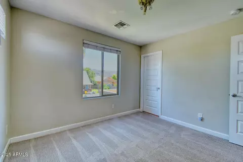 2721 E Dunbar Dr, Phoenix, AZ 85042 photo 9
