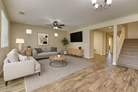 2721 E Dunbar Dr, Phoenix, AZ 85042